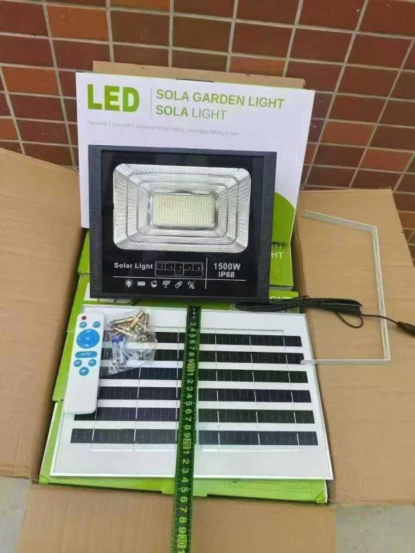 Solar Garden Light
