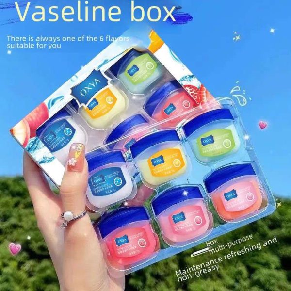 6-in-1 Moisturizing Lip Balm