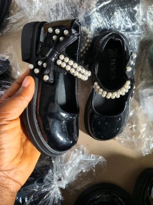 Shoe