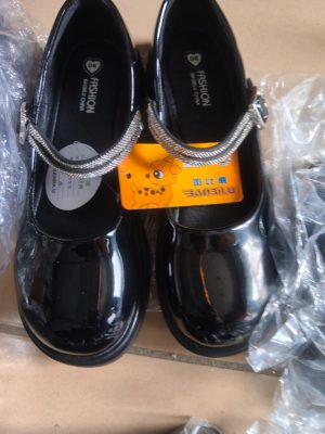 Shoe
