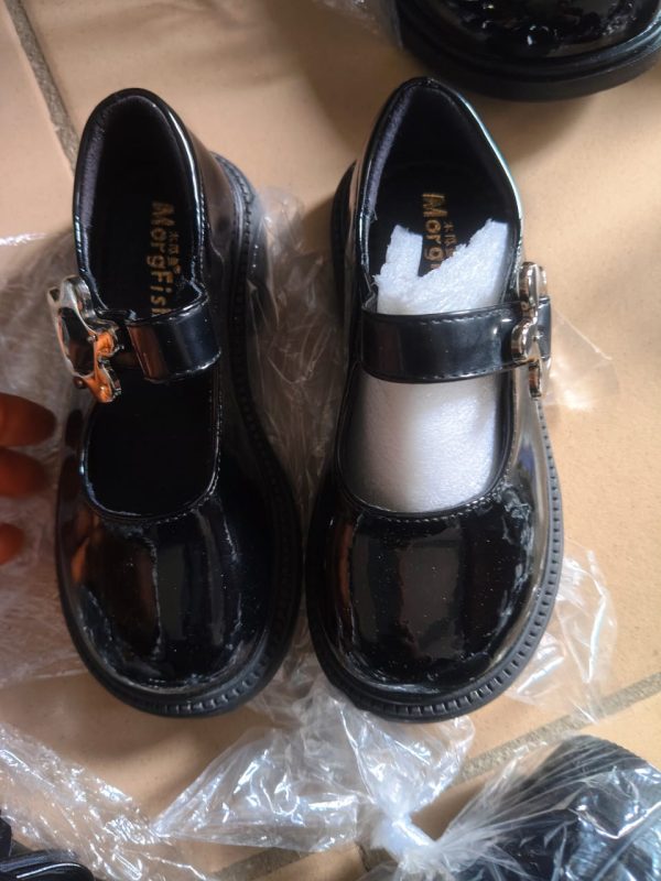 Shoe