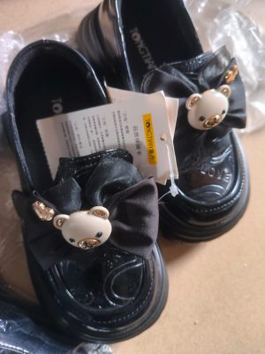 Shoe