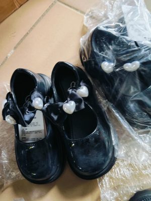Shoe